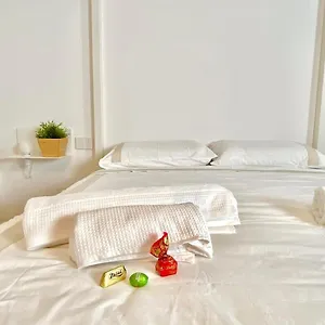 1min Da E Duomo Prestigioso Apartment Como